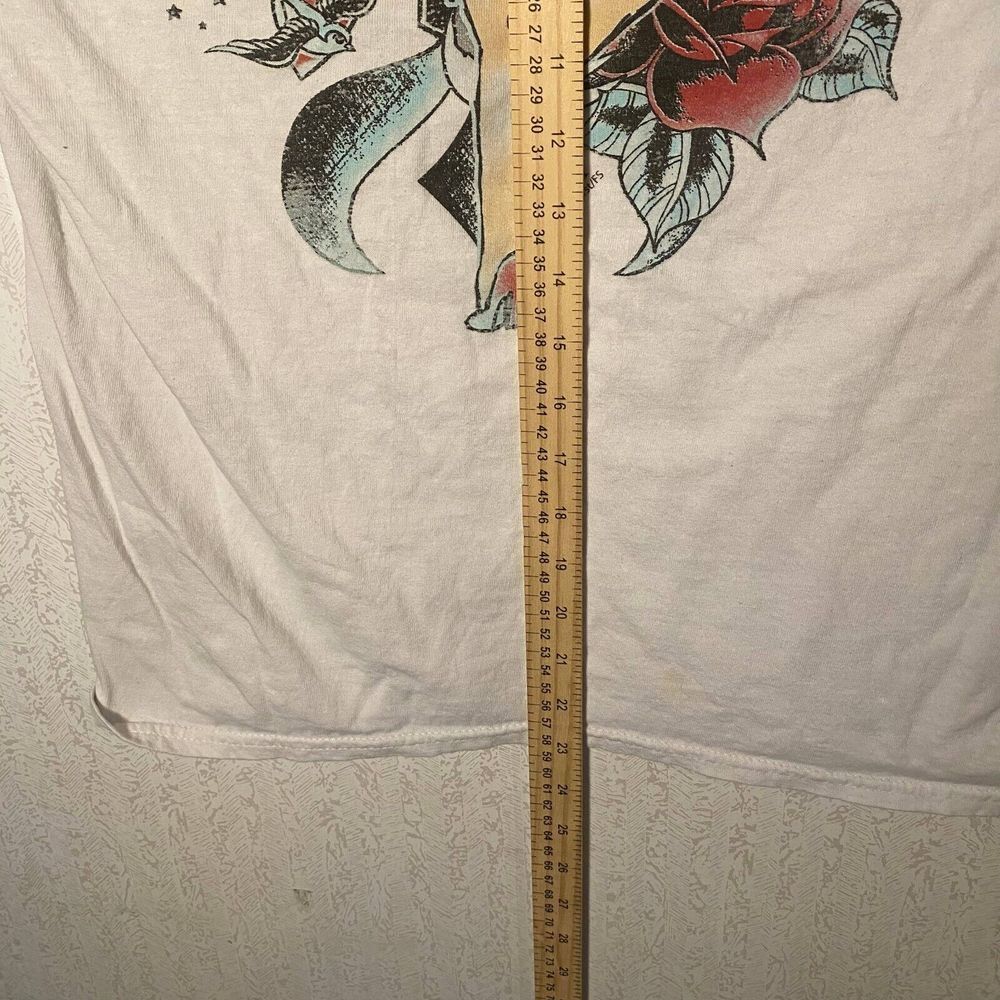 Betty Boop Graphic T Shirt Women's Size M White‎ 100% Cotton Short Sleeves - Picture 5 of 8